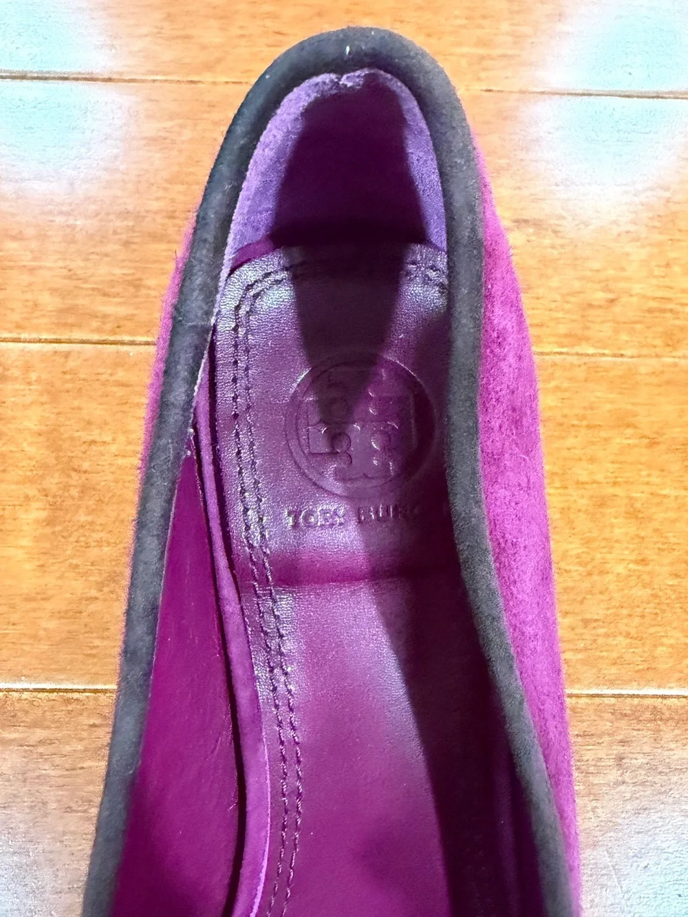 Tory Burch Purple Suede w Gold Stud Details Slip On Pumps Heels Shoes Sz. 8.5